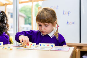 nursery child learning nouns